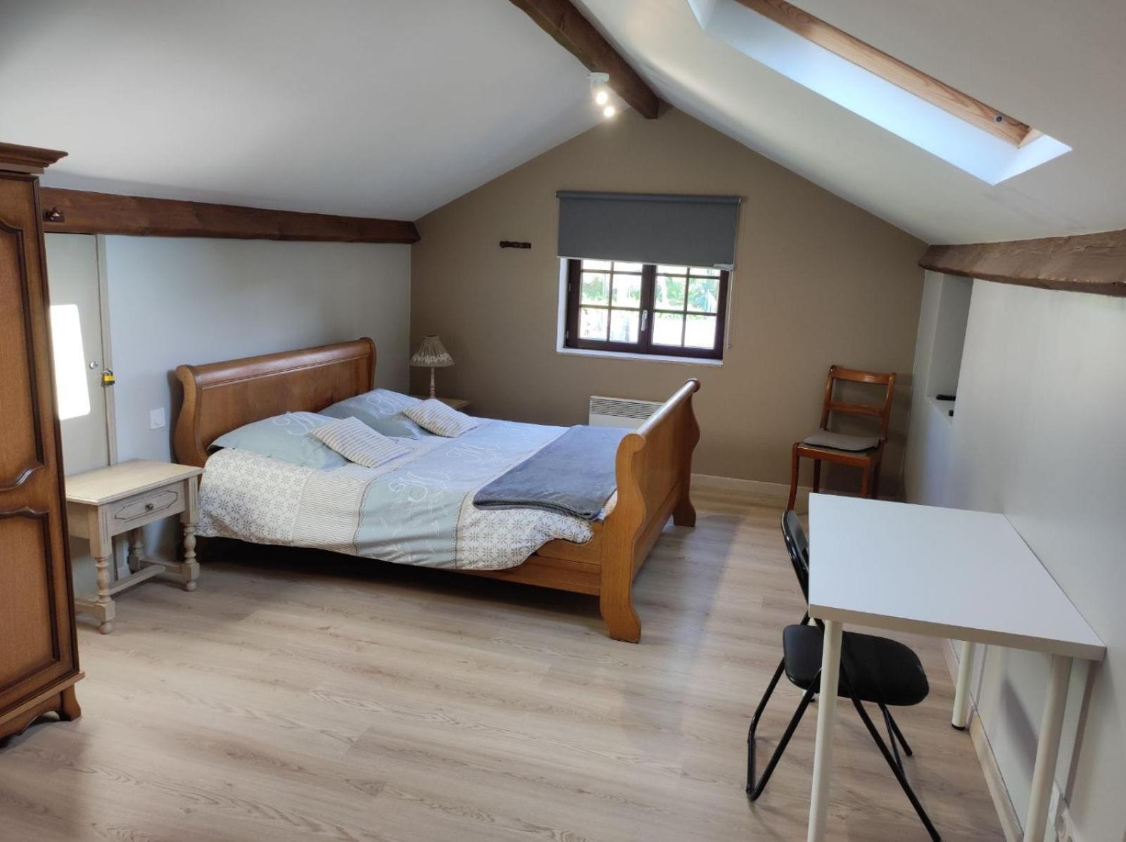 Appartement Gaston Vireux-Wallerand Zewnętrze zdjęcie